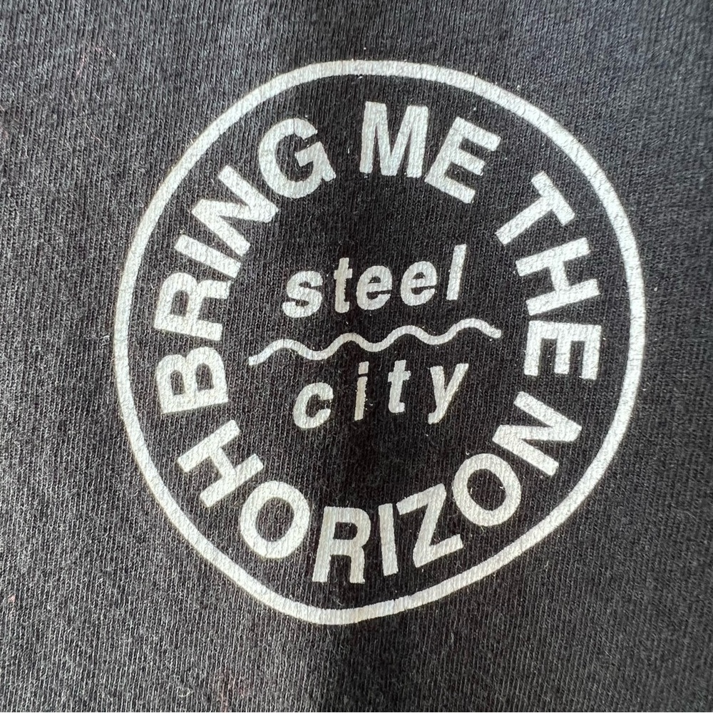 🍒💣 Bring me the horizon band t-shirt